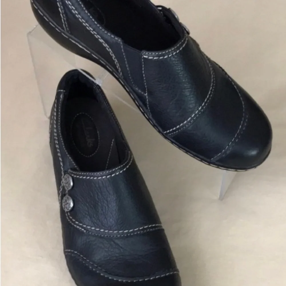 ♣️Clarks Ashland Alpine Bendable Black Leather Slip On Comfort Loafer Shoes 9M - Picture 3 of 8